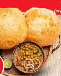 Chana Masala + Bhatura, QAR 4.00 at Safari Hypermarket