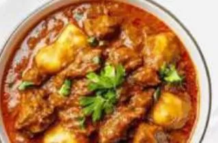 Aloo Gosht (Mutton with Potato), QAR 13.75 at Safari Hypermarket